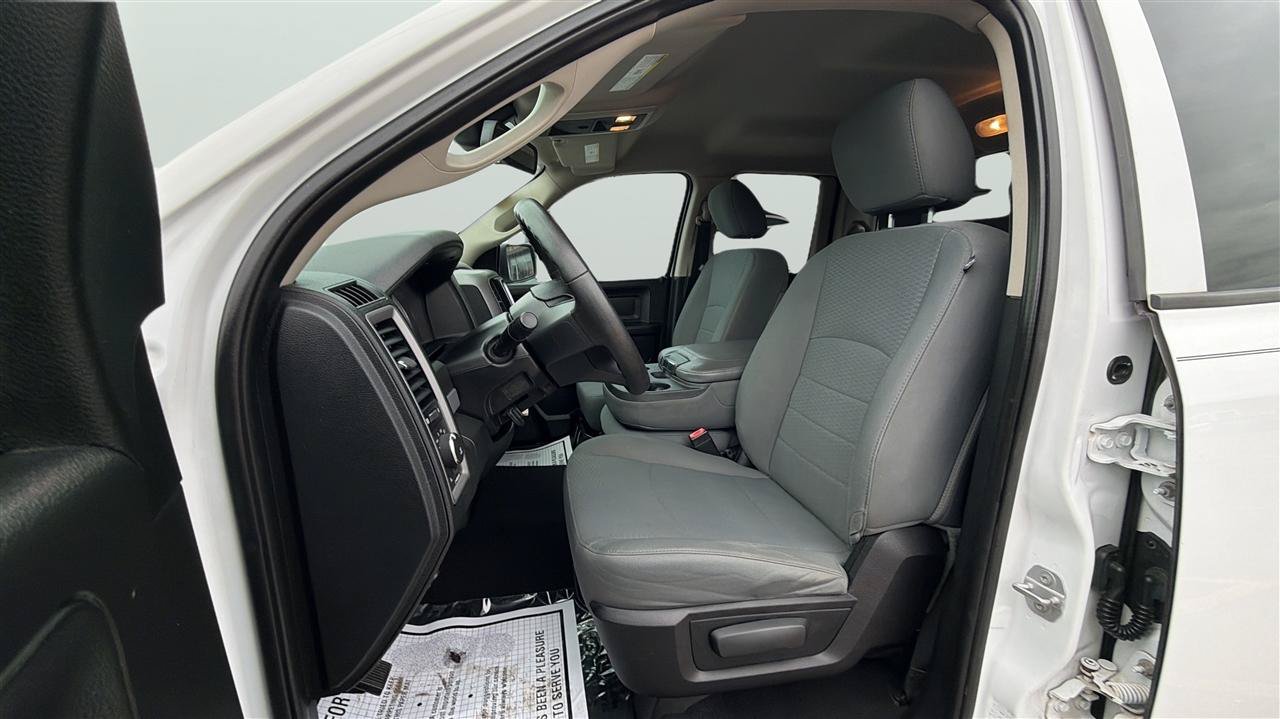 Used 2014 RAM 1500 Express AWD/4WD image 26