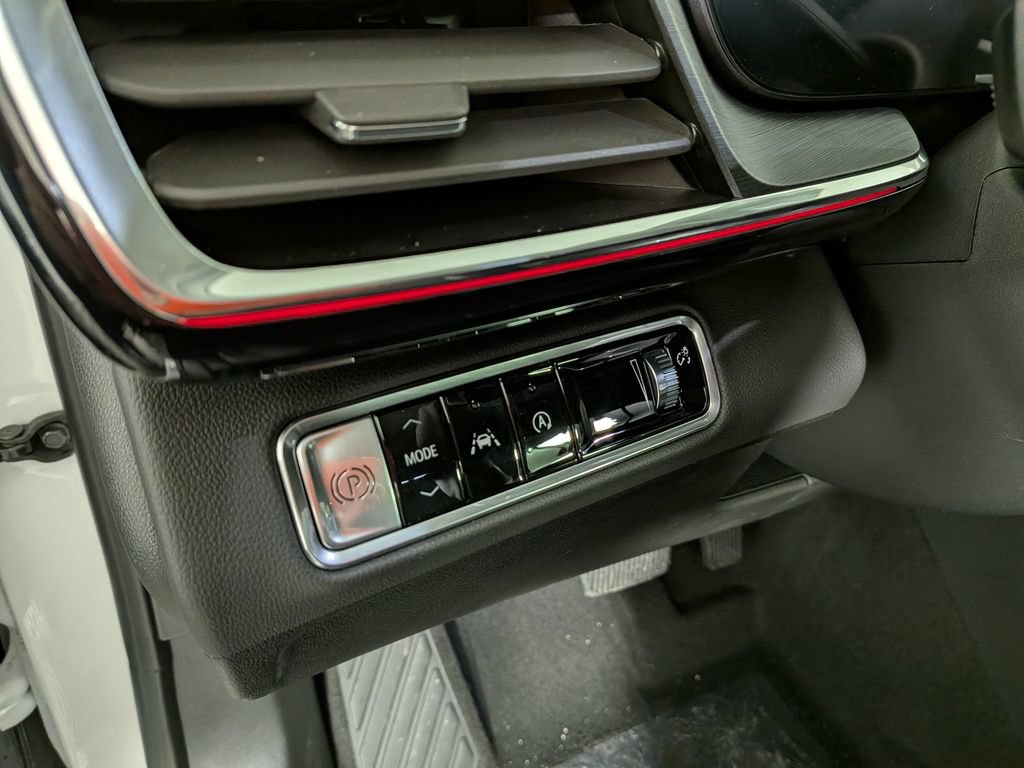 New 2026 Buick Envision Preferred AWD/4WD image 18