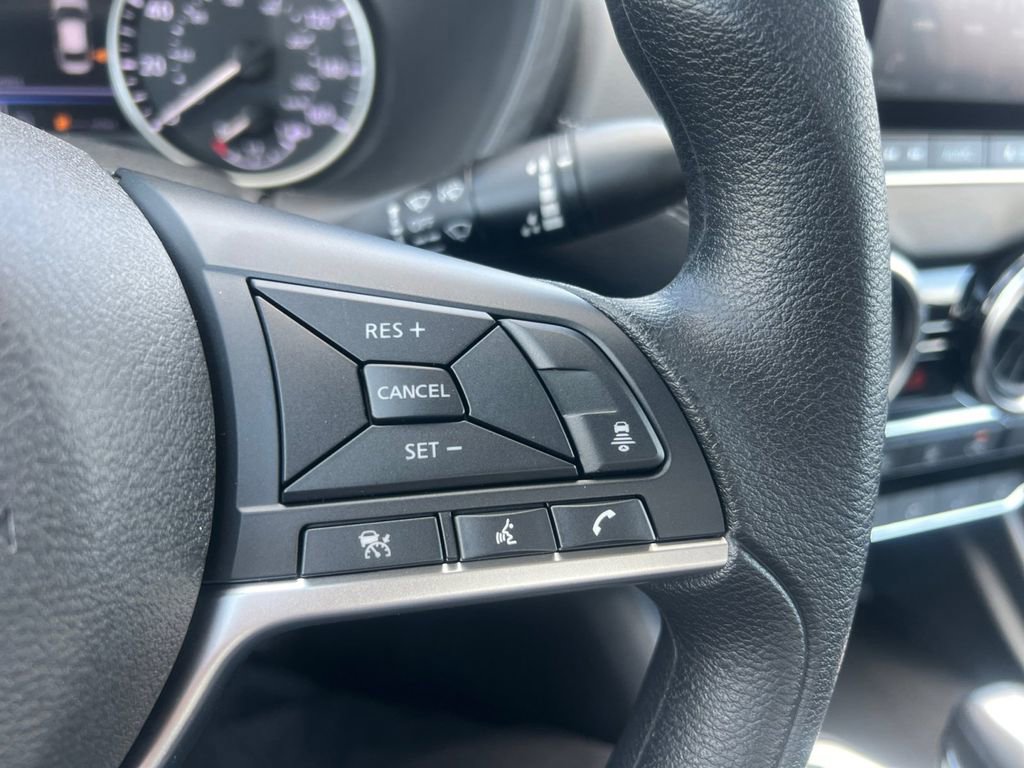 New 2025 Nissan Sentra SV image 11