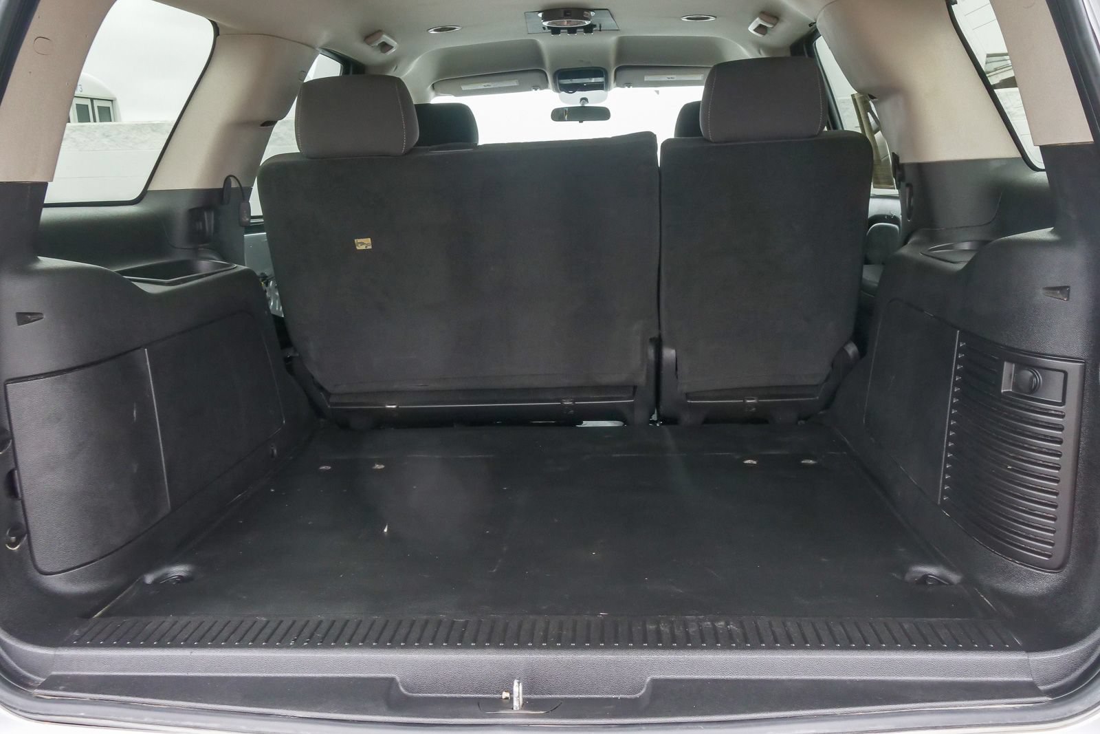 Used 2012 Chevrolet Tahoe 4WD image 22
