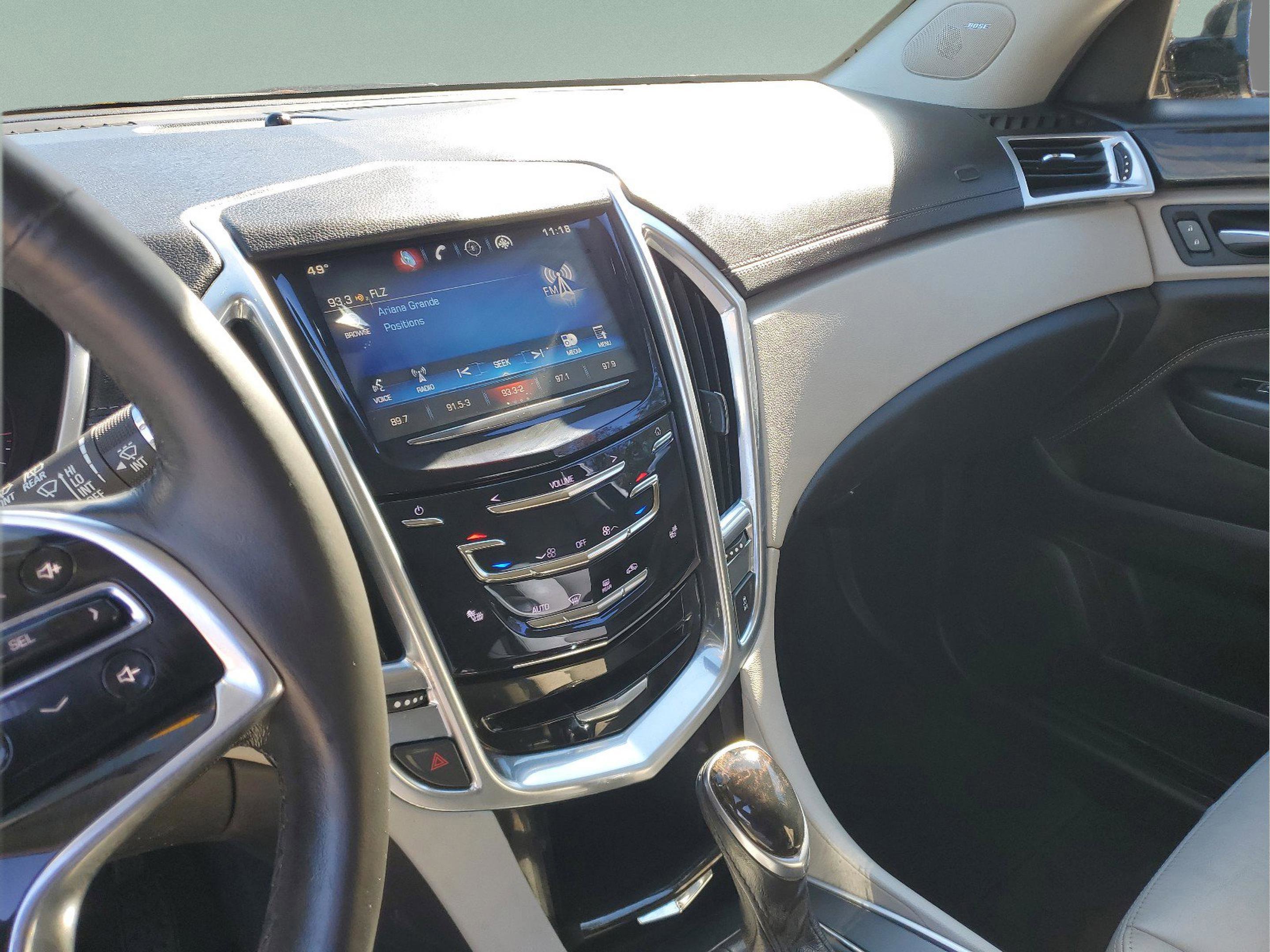 Used 2016 Cadillac SRX Performance w/ Driver Awareness Package image 24