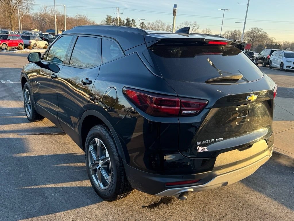 Used 2023 Chevrolet Blazer LT w/ Convenience Package AWD/4WD image 5