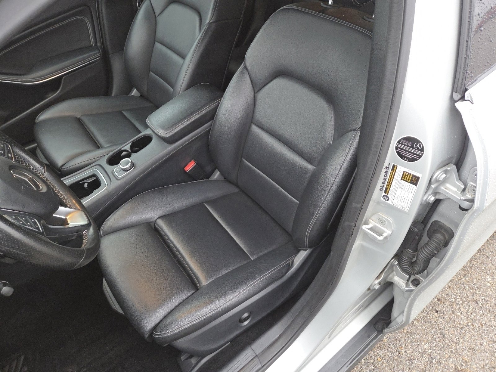 Used 2017 Mercedes-Benz GLA 250 4MATIC image 22