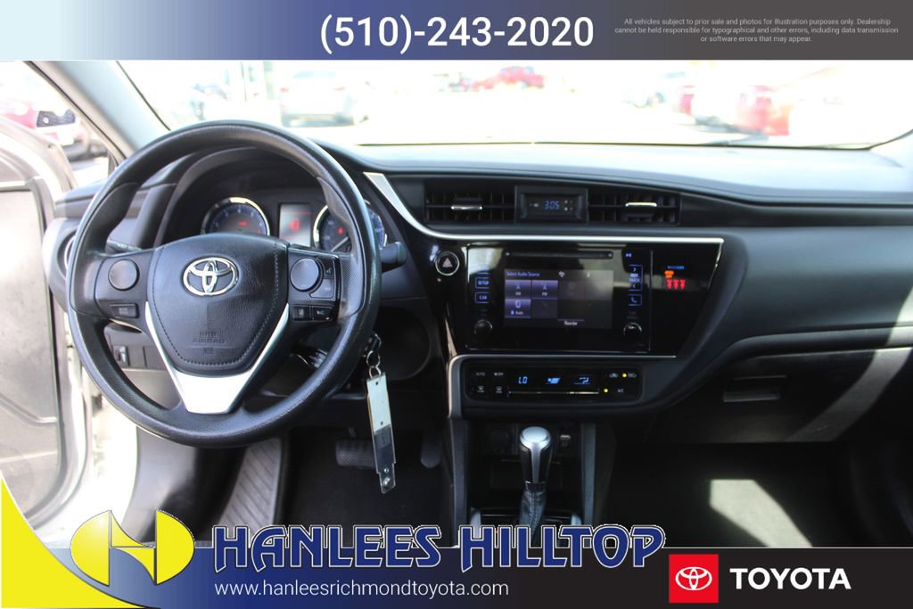 Used 2019 Toyota Corolla LE image 16