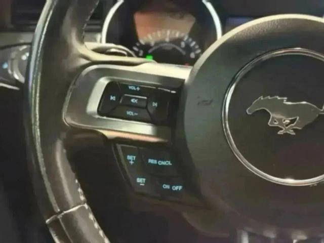 Used 2022 Ford Mustang EcoBoost image 45