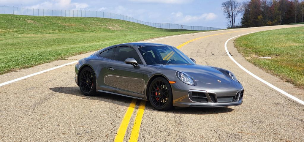 Used 2018 Porsche 911 Carrera 4 GTS image 3