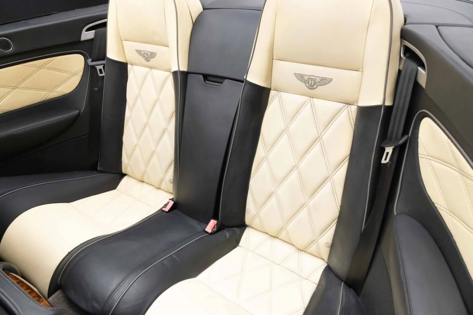 Used 2010 Bentley Continental GTC AWD/4WD image 38