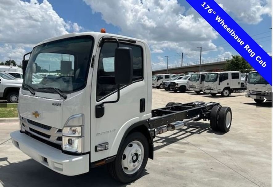 New 2025 Chevrolet Low Cab Forward 5500XG image 2