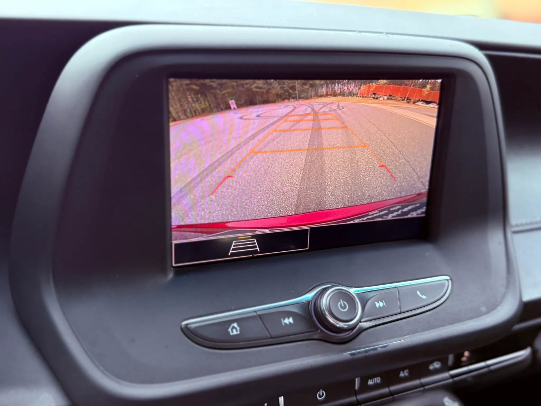 Used 2021 Chevrolet Camaro LT RWD image 36