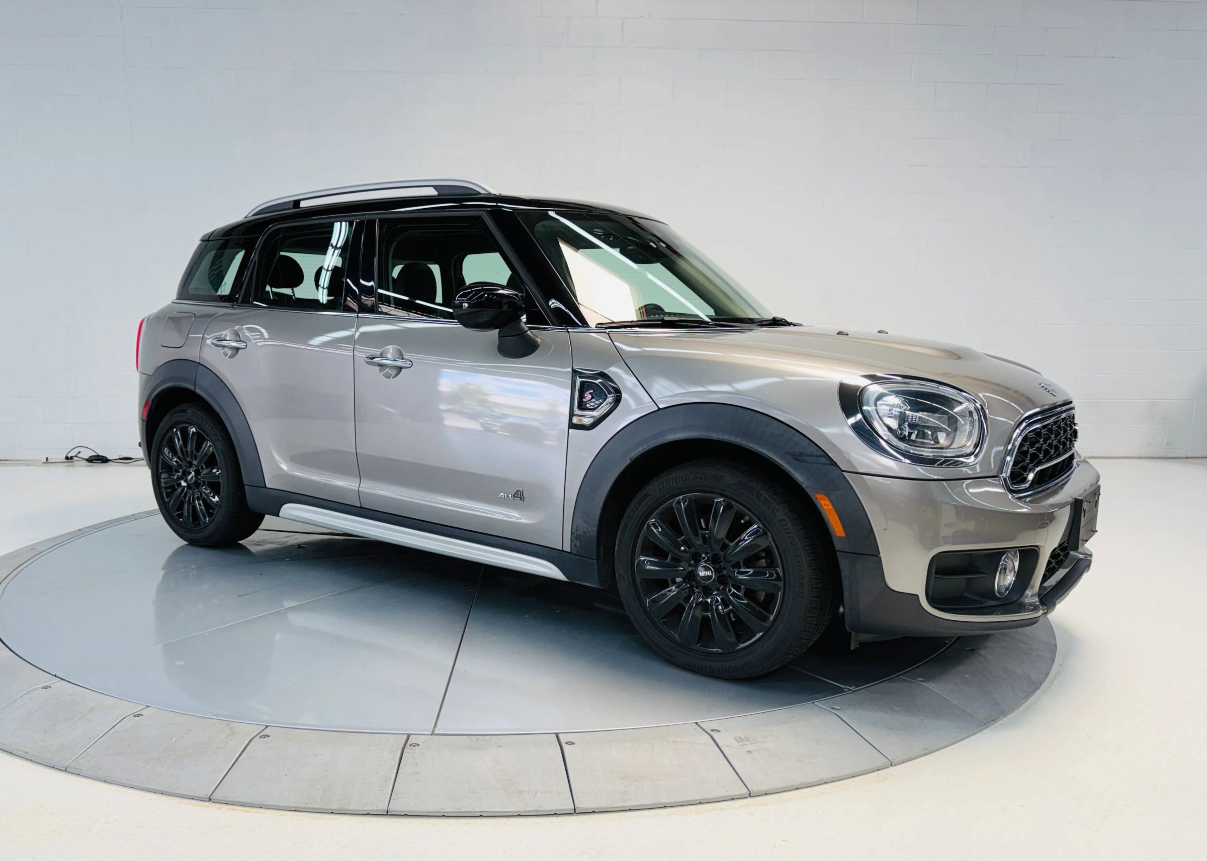 Used 2020 MINI Cooper Countryman S w/ Premium Package AWD/4WD image 7