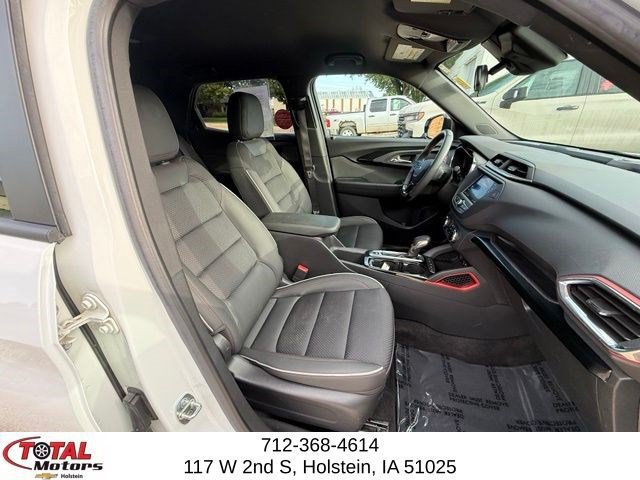 Used 2023 Chevrolet TrailBlazer RS AWD/4WD image 15