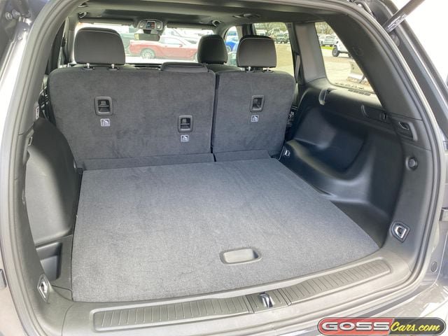 New 2026 Jeep Grand Cherokee Laredo X AWD/4WD image 8
