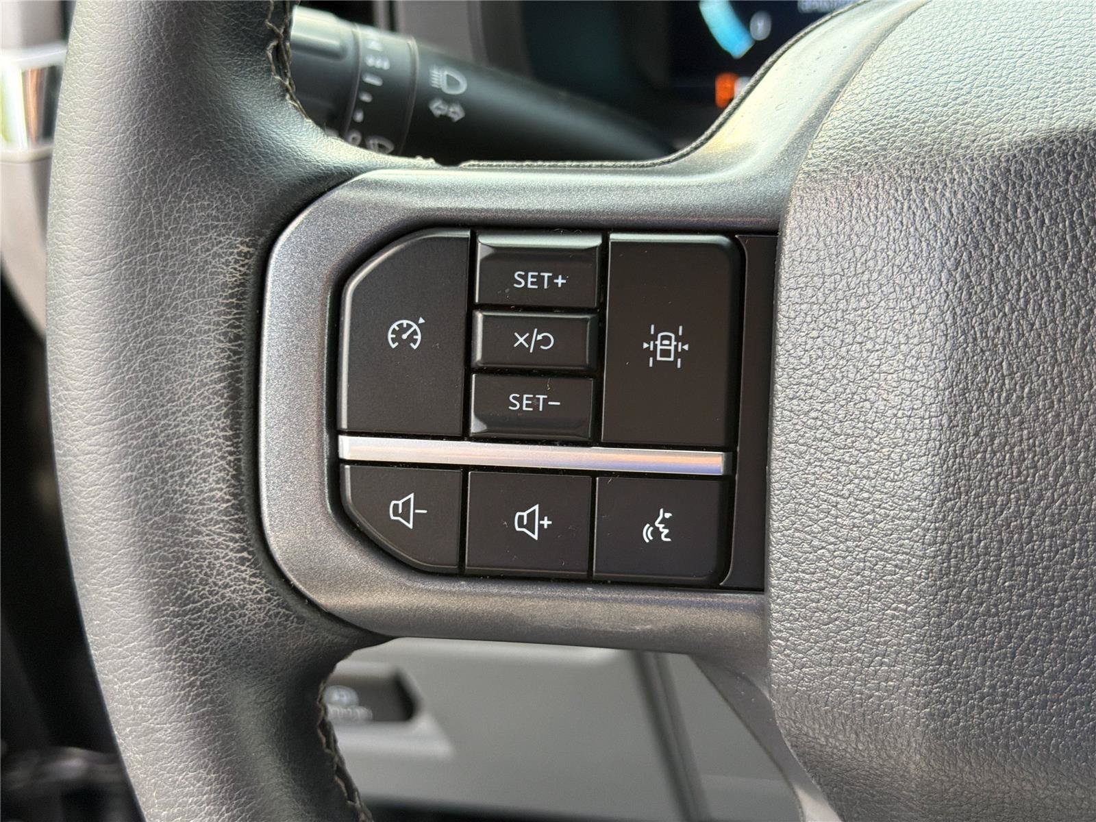 Used 2025 Ford F150 XLT w/ Equipment Group 301A Standard AWD/4WD image 24