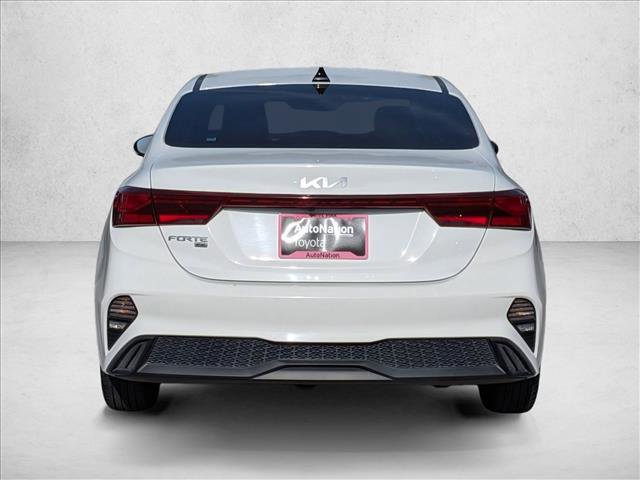 Used 2023 Kia Forte LX image 7