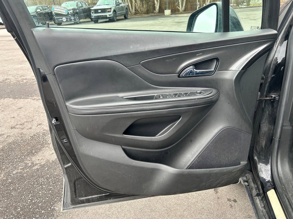Used 2017 Buick Encore Preferred image 12