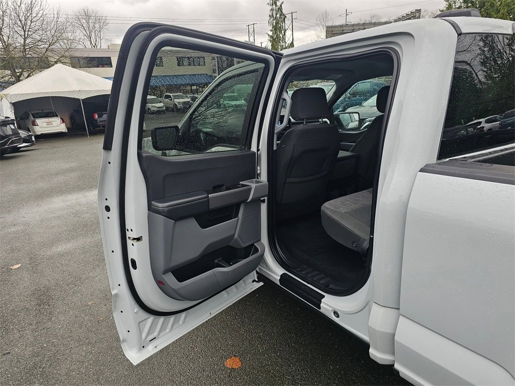 Used 2023 Ford F150 XLT w/ Trailer Tow Package image 21