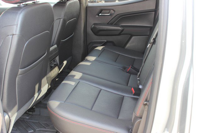 Used 2023 Chevrolet Colorado Z71 image 7