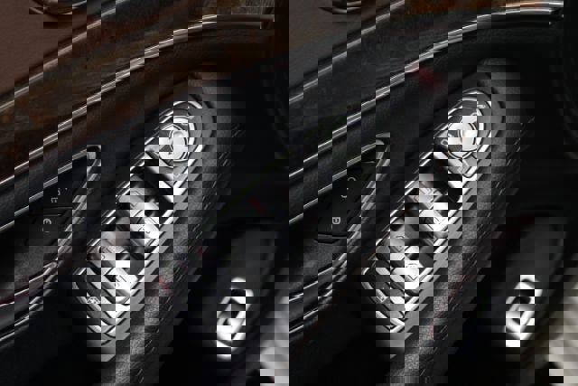 Used 2015 Mercedes-Benz S 550 4MATIC image 10