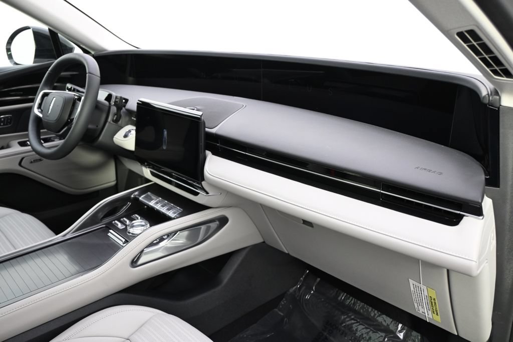 New 2026 Lincoln Nautilus Reserve w/ Jet Appearance Package AWD/4WD image 15