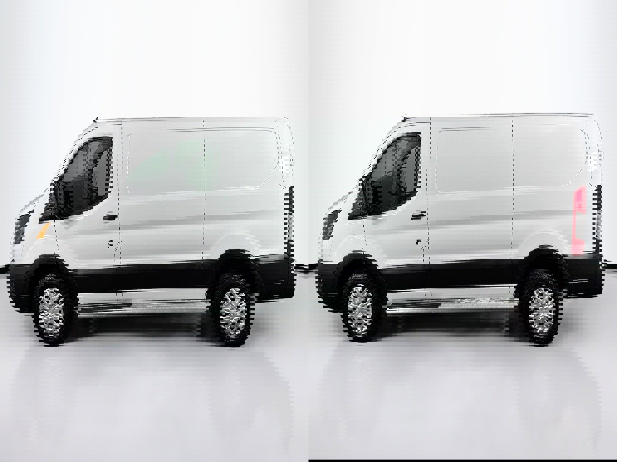Used 2024 Ford Transit 250 Low Roof w/ Exterior Upgrade Package image 7