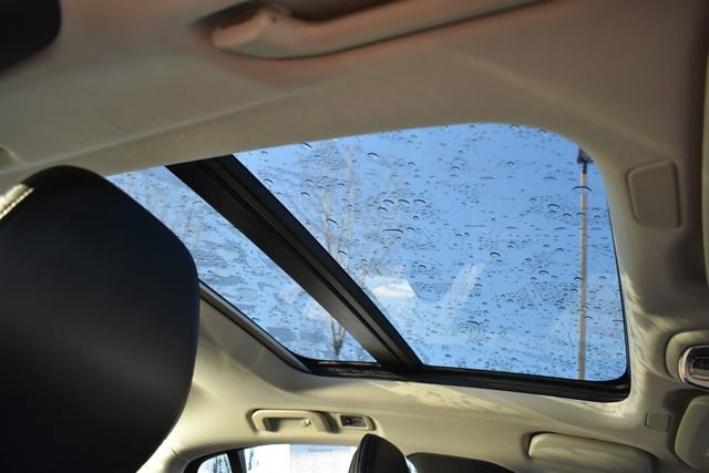 Used 2022 Volvo S60 B5 Momentum w/ Premium Package image 14