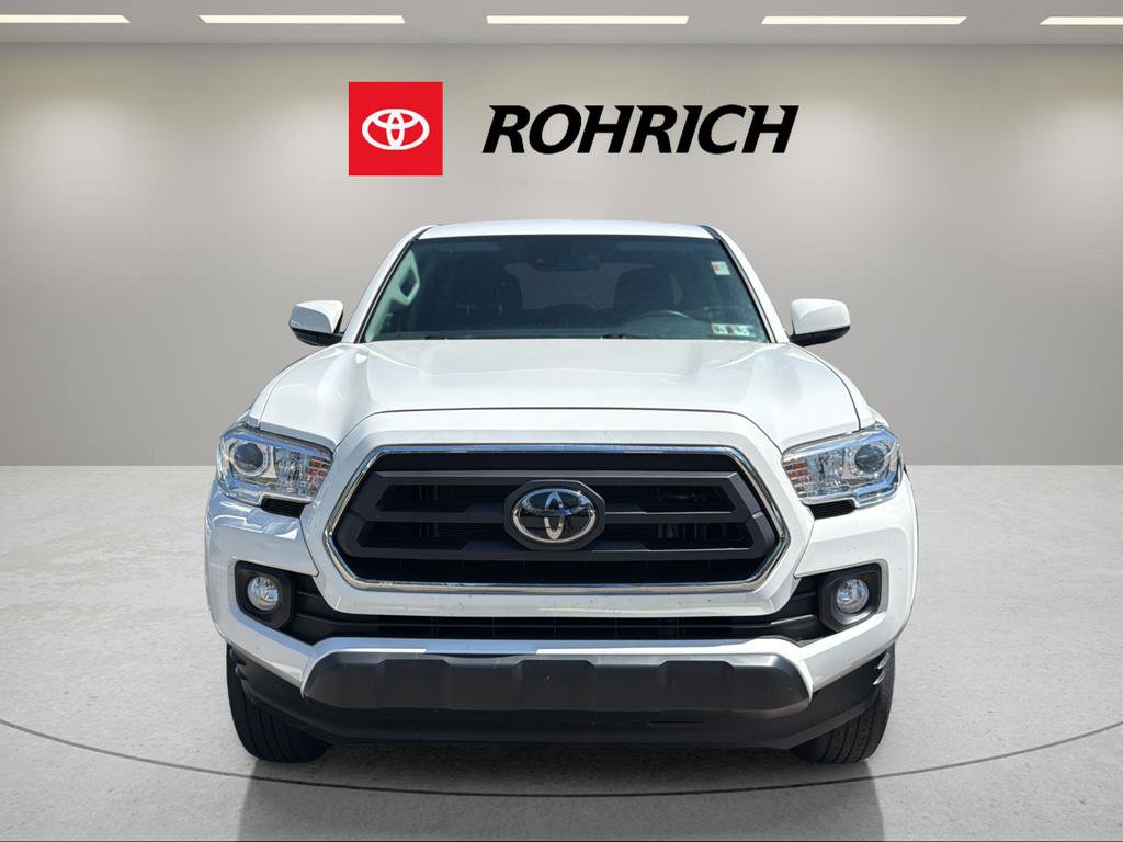 Used 2023 Toyota Tacoma SR5 w/ SR5 Appearance Package RWD image 2