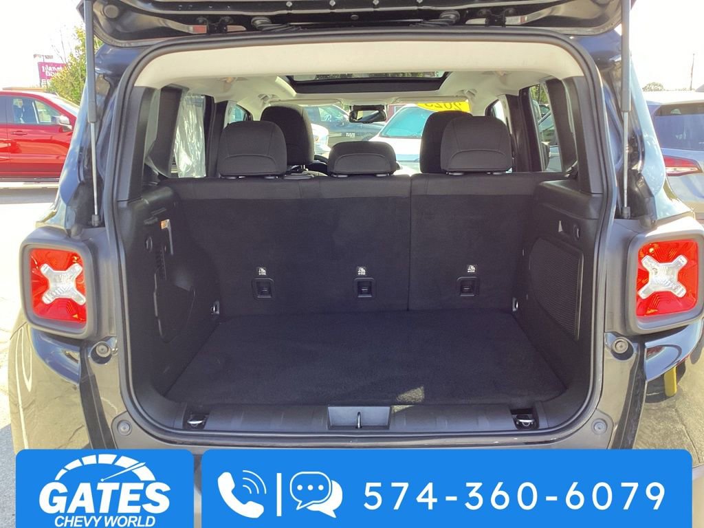 Used 2023 Jeep Renegade Altitude w/ Sun/Sound Group image 13