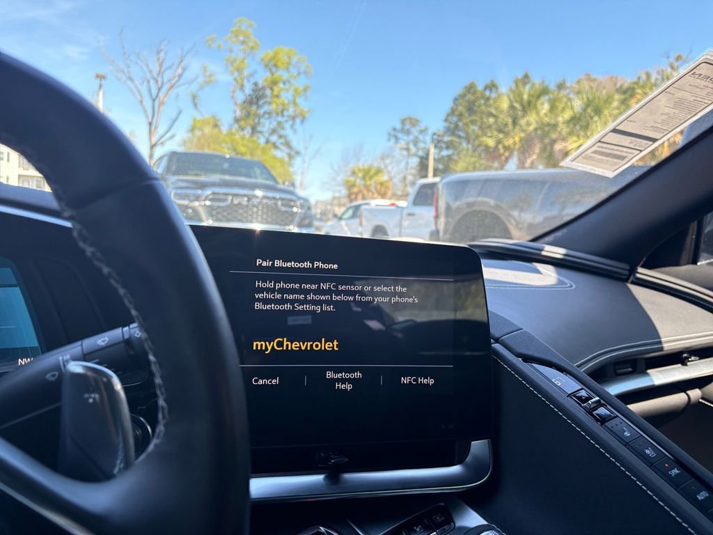 Used 2023 Chevrolet Corvette 2LT w/ Chrome Exterior Badge Package image 19