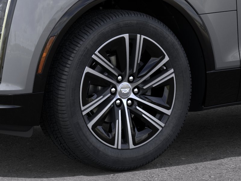 New 2027 Cadillac Lyriq Luxury w/ LPO, Floor Liner Package AWD/4WD image 11
