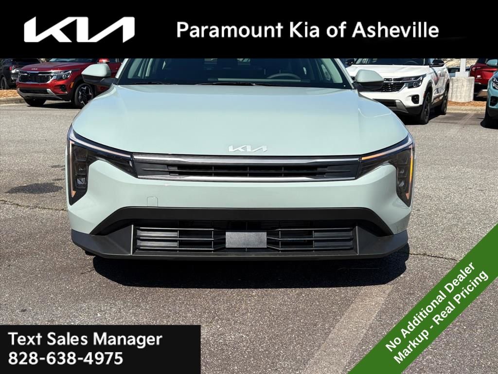 New 2026 Kia K4 FWD image 2