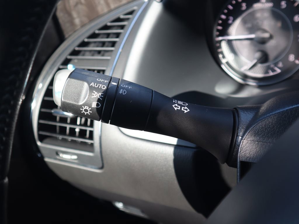 Used 2021 Nissan Armada Platinum w/ Captain's Chairs Package image 23