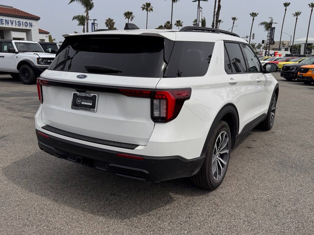 New 2026 Ford Explorer ST-Line image 12