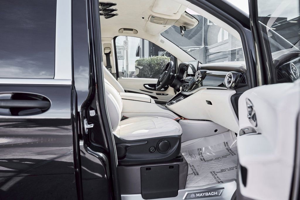 Used 2021 Mercedes-Benz Metris Passenger w/ Premium Safety Package image 26