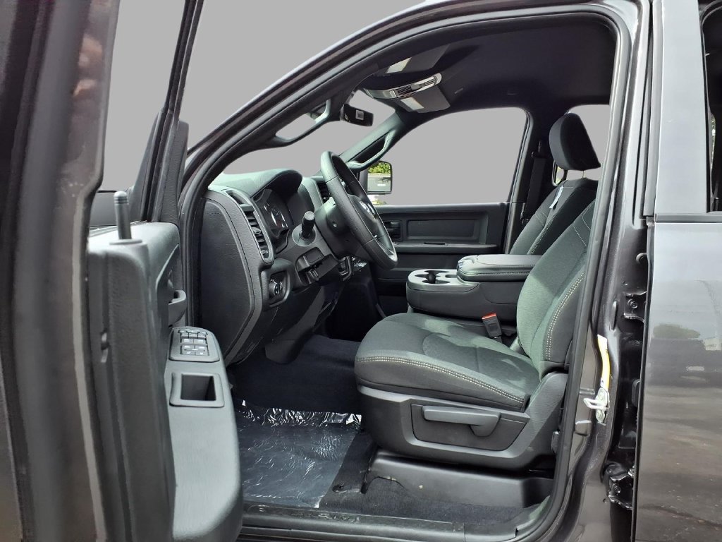 New 2027 RAM 2500 Tradesman AWD/4WD image 18