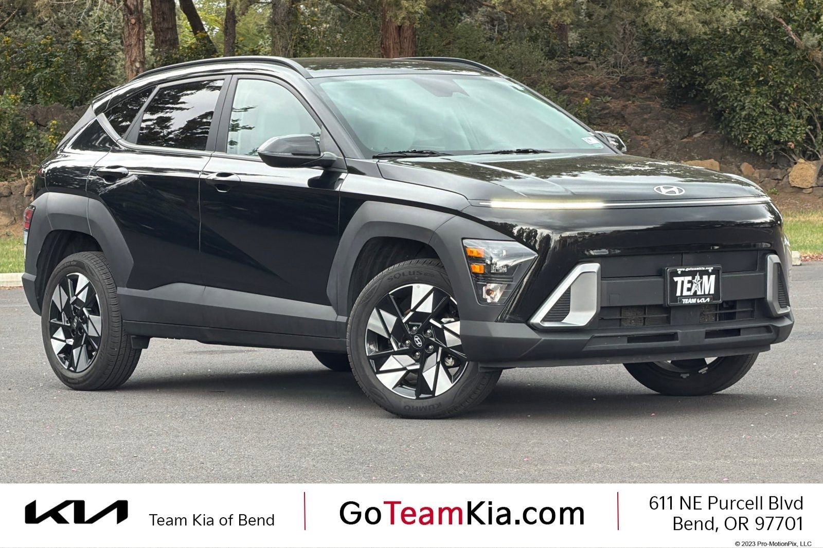 Used 2025 Hyundai Kona SEL AWD/4WD image 1
