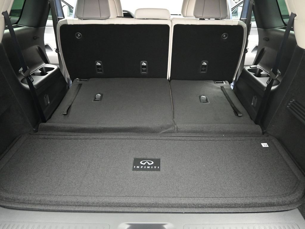 Used 2026 INFINITI QX60 Luxe w/ Cargo Package AWD/4WD image 13