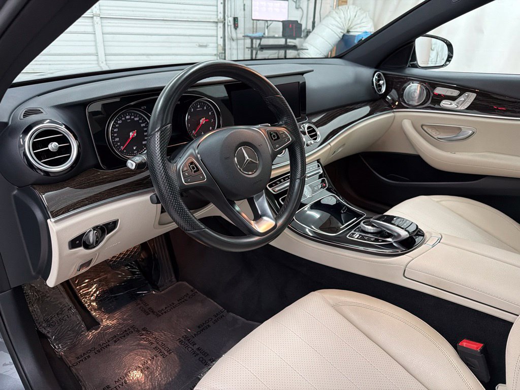 Used 2018 Mercedes-Benz E 300 image 14