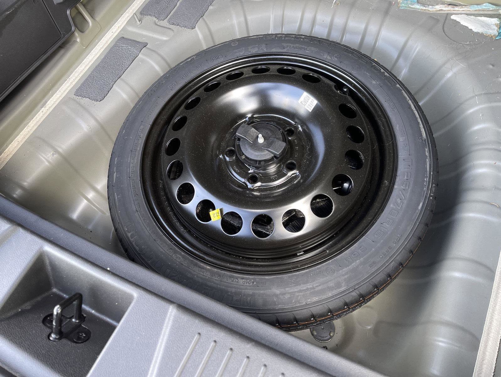 Used 2024 Chevrolet Trax LS w/ LS Convenience Package FWD image 33