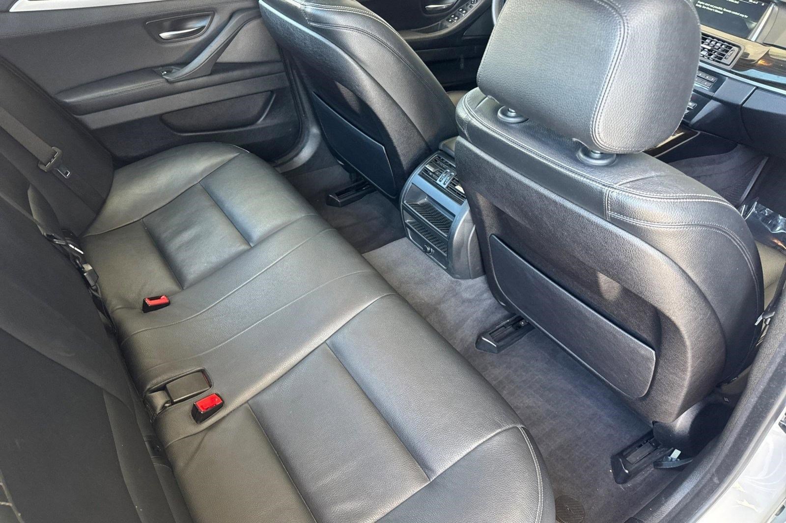 Used 2014 BMW 535i Sedan RWD image 30