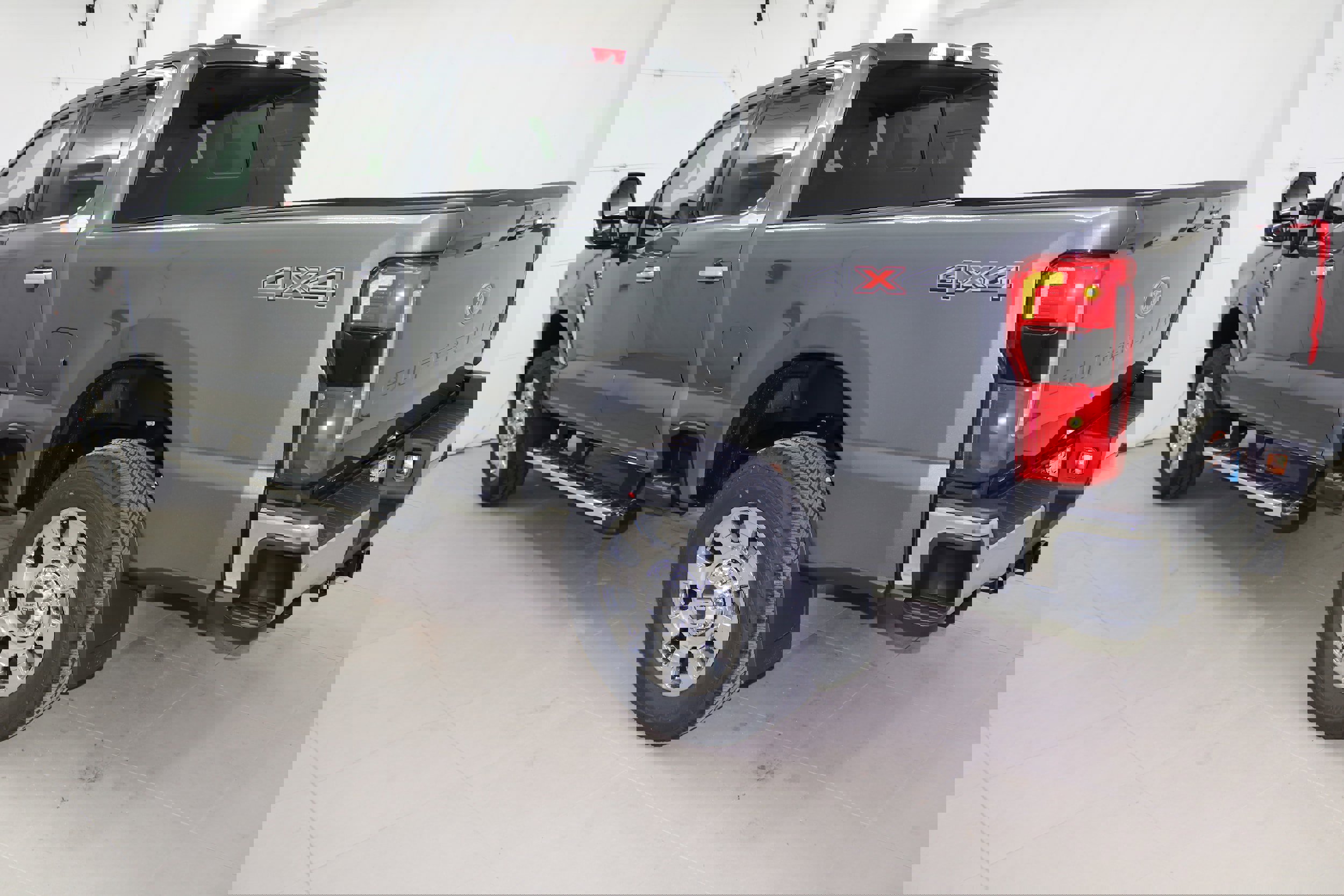 New 2026 Ford F250 Lariat w/ Lariat Premium Package image 5