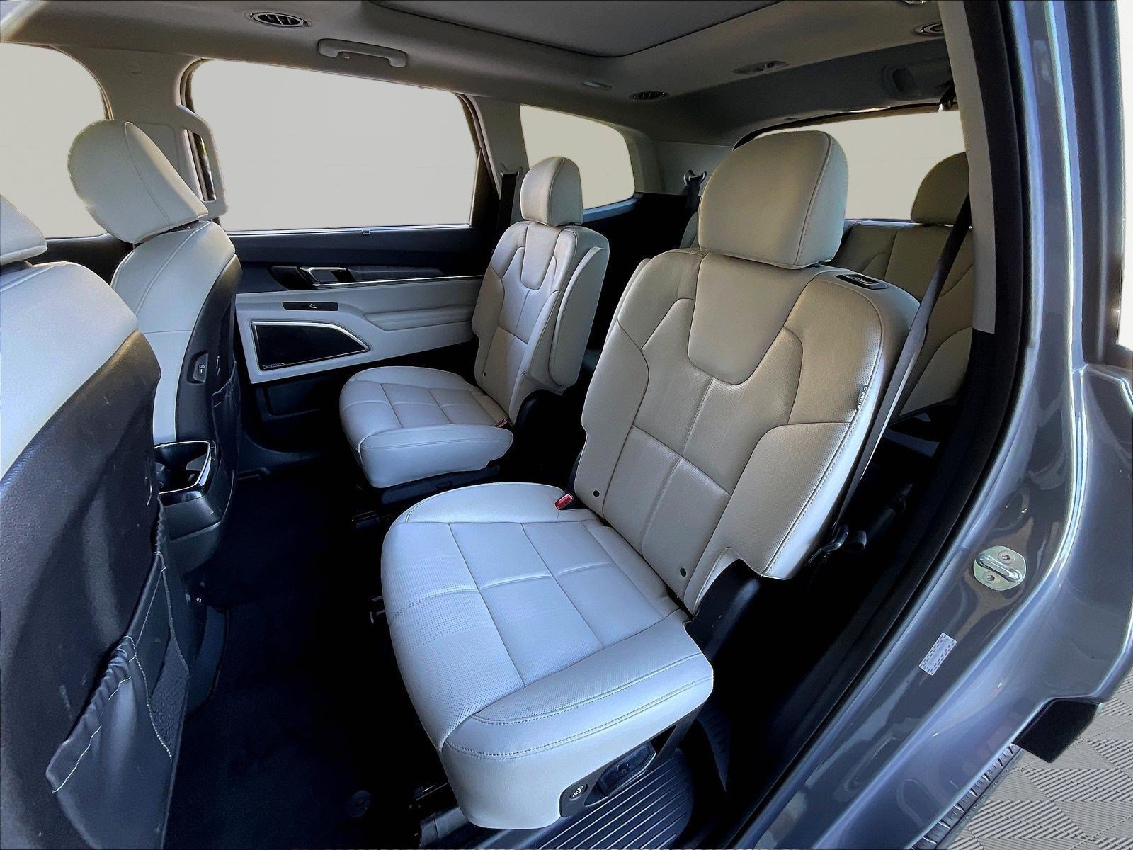Used 2024 Kia Telluride SX FWD image 22