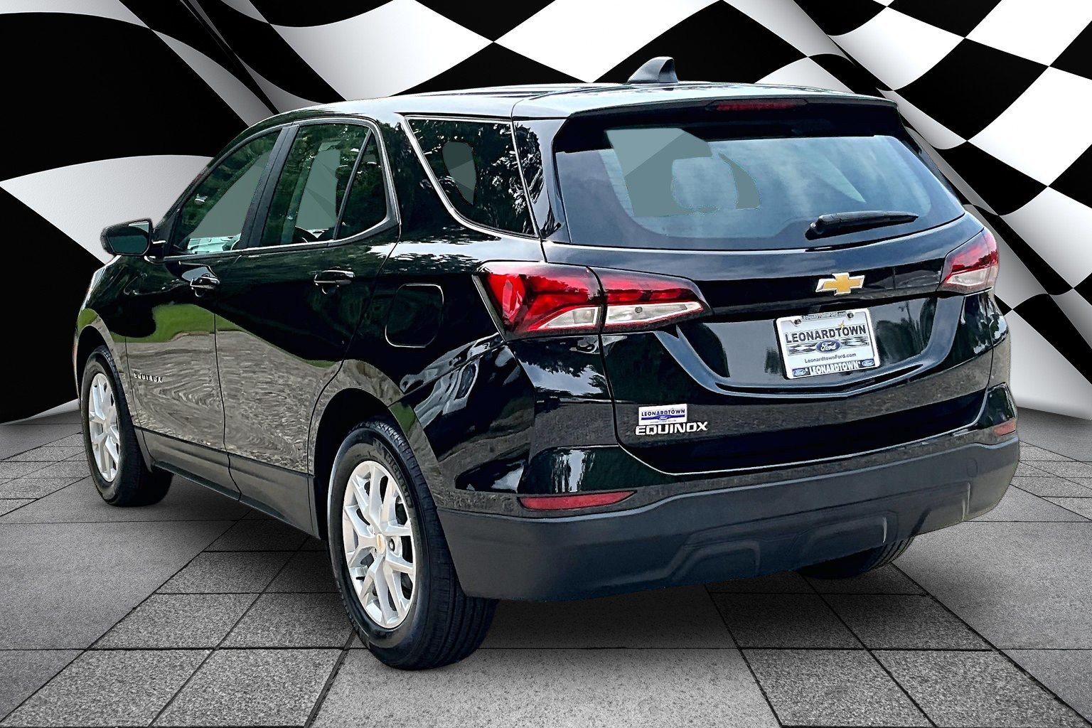 Used 2024 Chevrolet Equinox LS FWD image 12