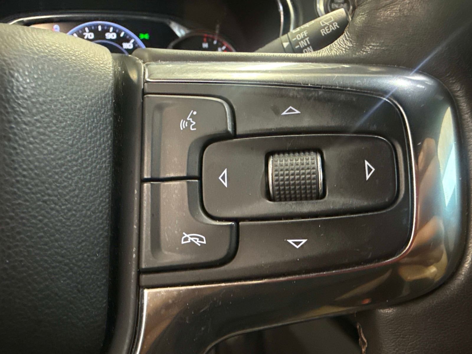 Used 2022 Chevrolet Blazer Premier image 27