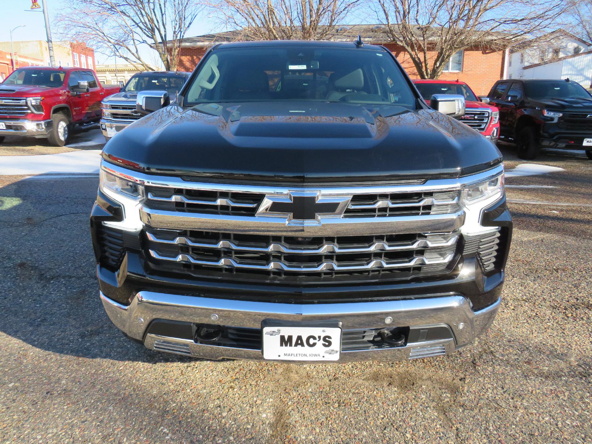 Used 2022 Chevrolet Silverado 1500 LTZ image 16