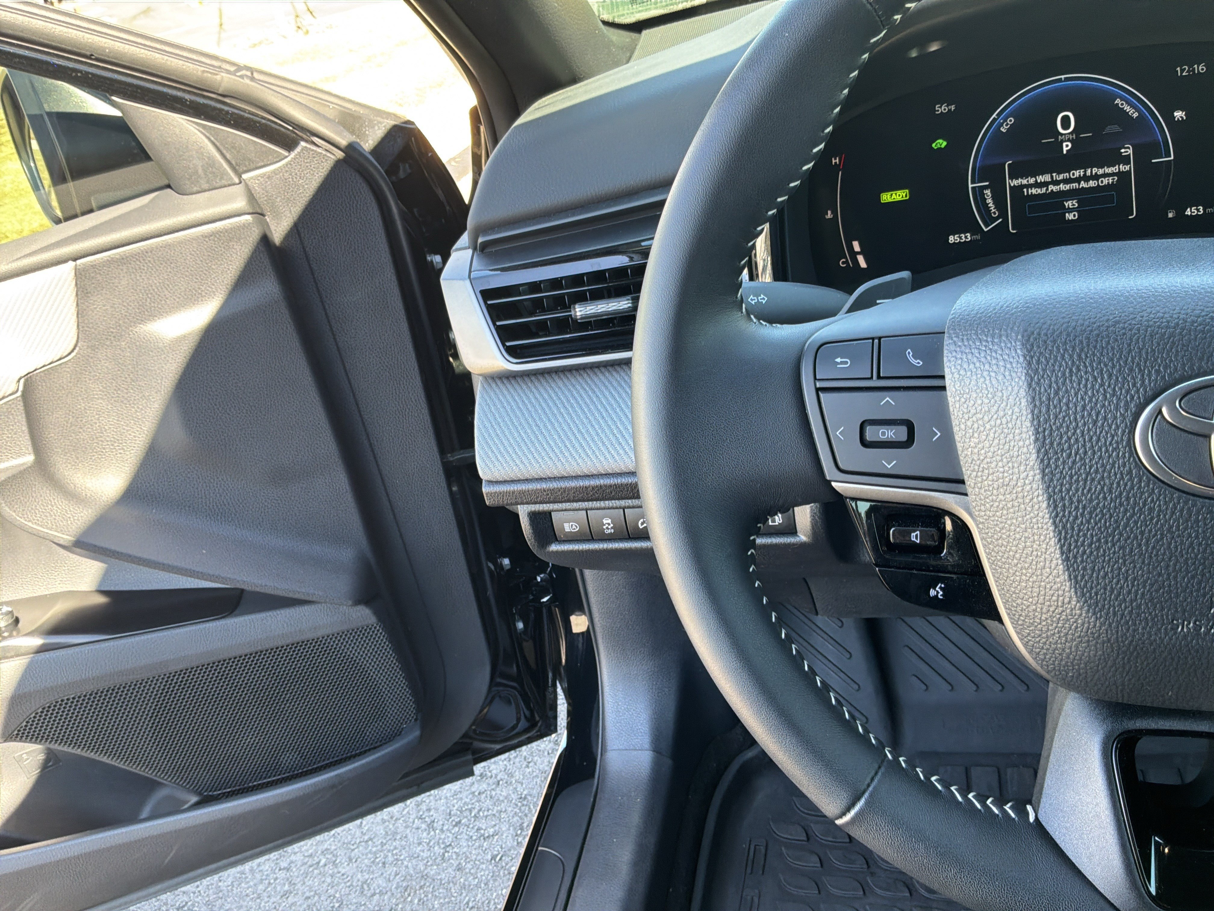 Used 2026 Toyota Camry SE FWD image 19