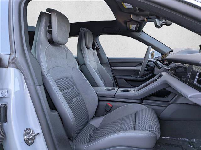 New 2025 Porsche Taycan 4S image 24