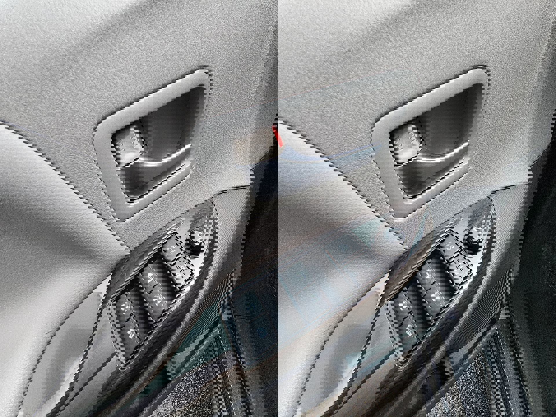 Used 2015 Toyota Sienna XLE w/ XLE Navigation Package image 15