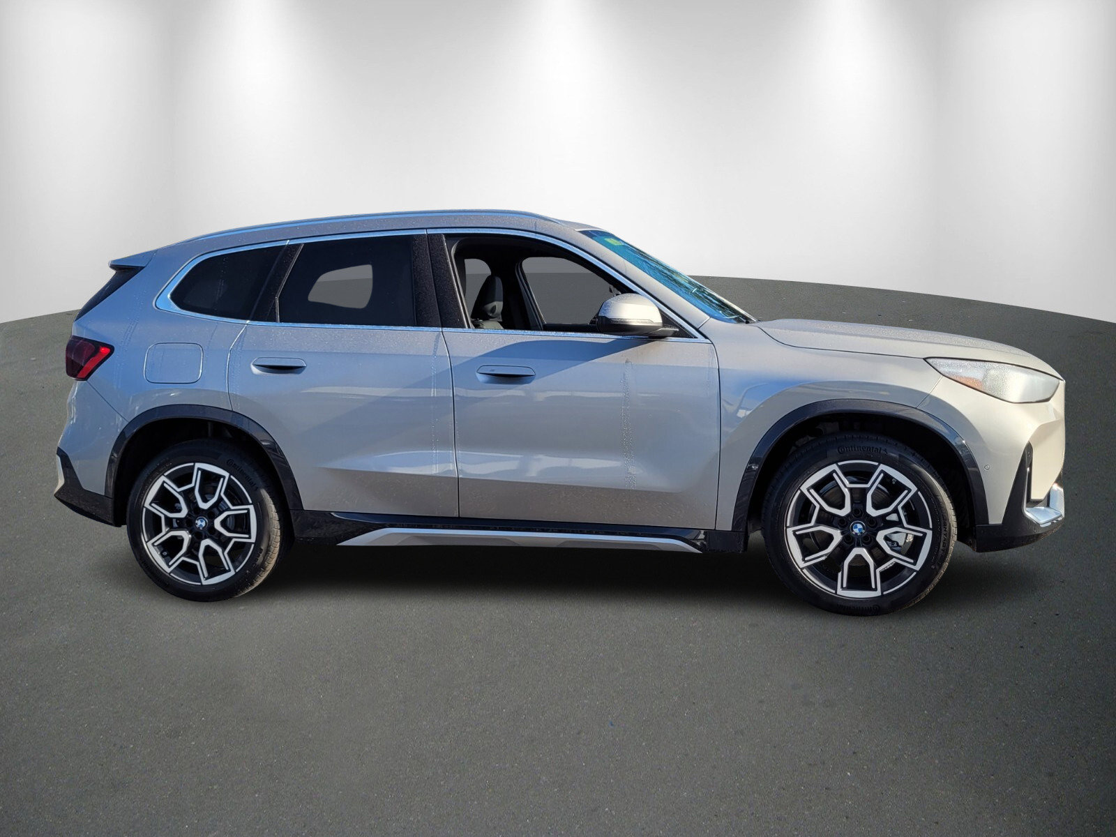 Used 2026 BMW X1 xDrive28i w/ Convenience Package image 8