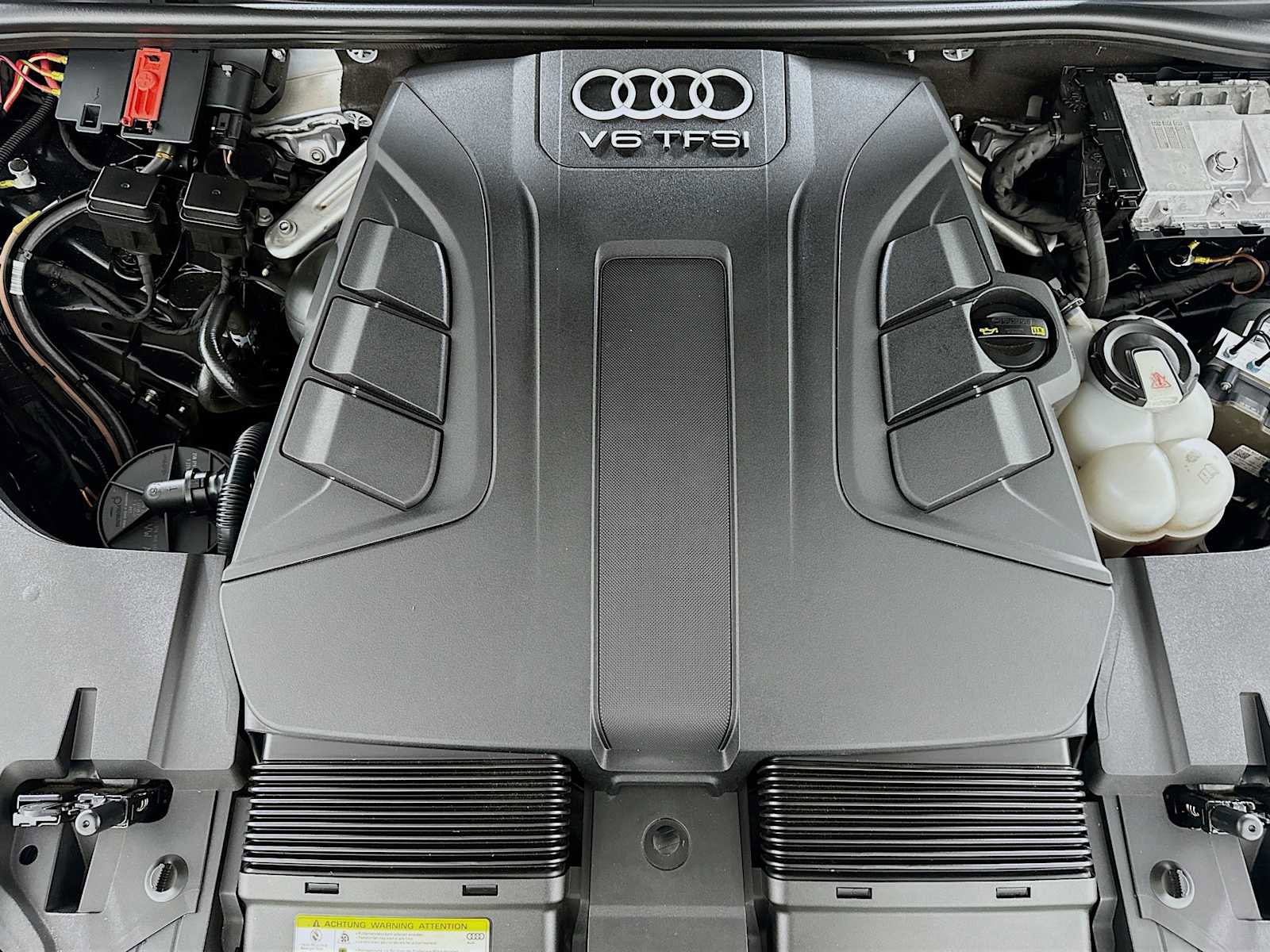 Used 2017 Audi Q7 3.0T Prestige image 30