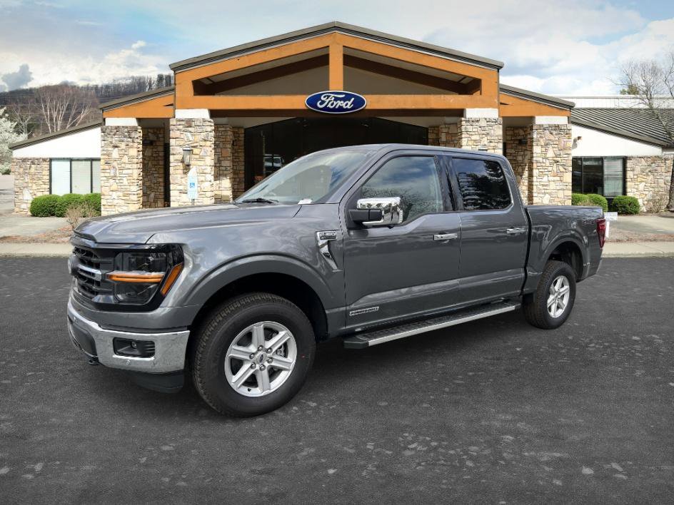 New 2025 Ford F150 XLT w/ Equipment Group 302A MID image 1